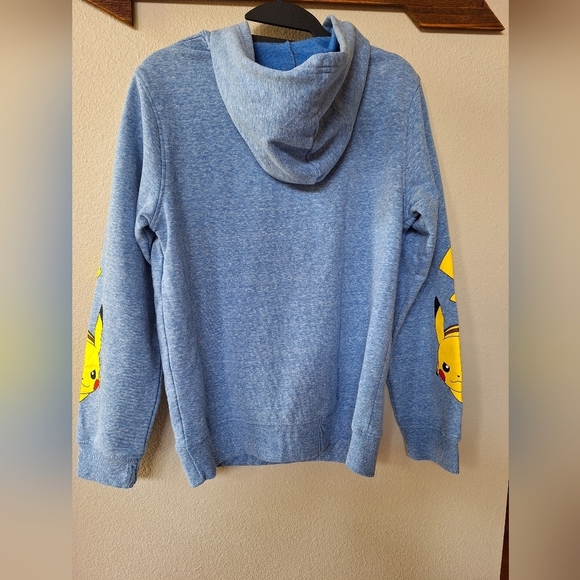 Pokeman Pikachu Graphic Pullover Hoodie. Youth size M - Picture 5 of 5